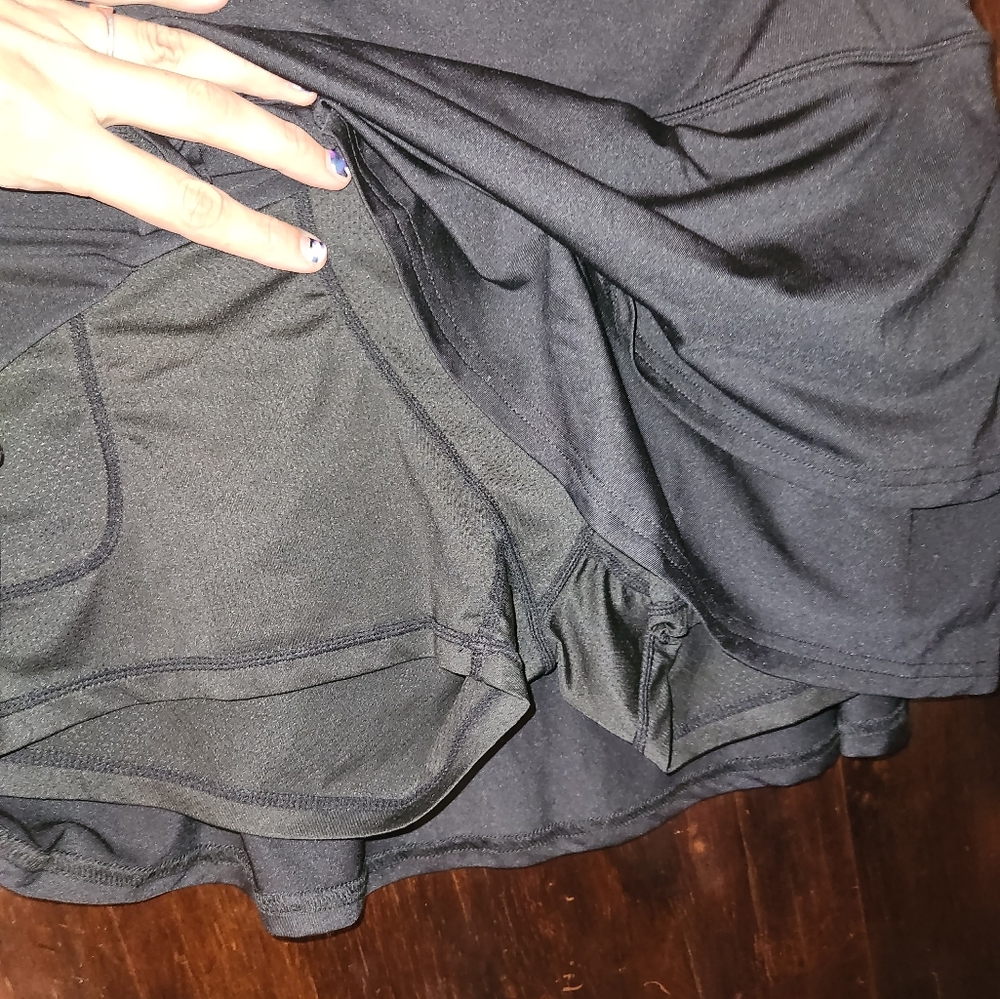 Skort - Picture 3 of 3